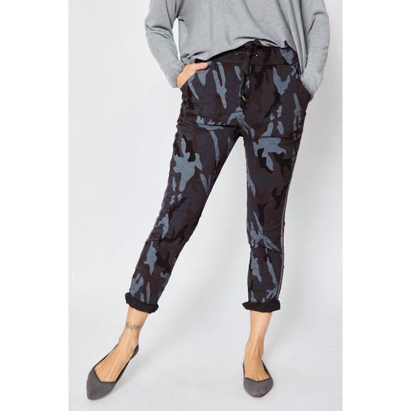 NEW JACQUELINE B CLOTHING double stripe camo pants in charcoal - Picture 1 of 4